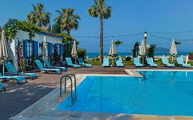 Uras Beach Hotel